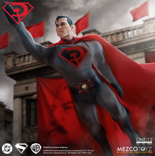 Mezco One:12 Collective Superman - Red Son Edition - Pre-order
