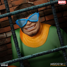 Mezco ONE:12 COLLECTIVE Doctor Octopus - Pre-Order