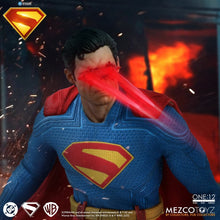 Mezco One:12 Collective Superman 2025 - Pre Order
