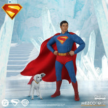 Mezco One:12 Collective Superman 2025 - Pre Order