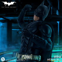 Mezco One:12 Collective The Dark Knight: Batman - Pre Order
