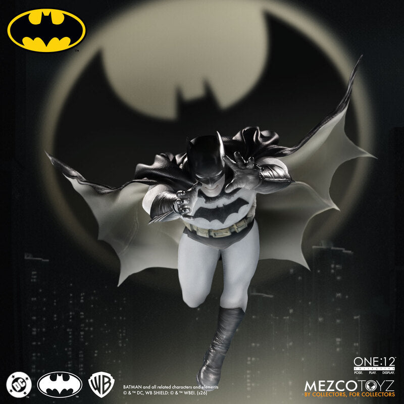 Mezco One:12 Collective Batman Year One - Preorder