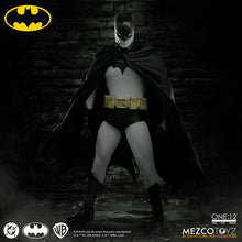 Mezco One:12 Collective Batman Year One - Preorder