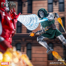 Mezco One:12 Collective Dr. Doom - Re-issue - PRE-ORDER