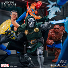 Mezco One:12 Collective Dr. Doom - Re-issue - PRE-ORDER