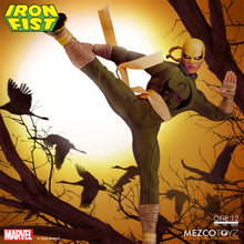 Mezco One:12 Collective Iron Fist - ReIssue - Pre-Order