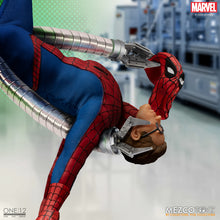 Mezco ONE:12 The Amazing Spider-Man - Deluxe Edition - Pre-order